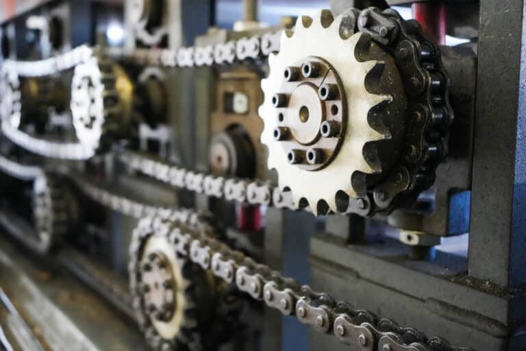 20251118_ADCO_a7_still_051